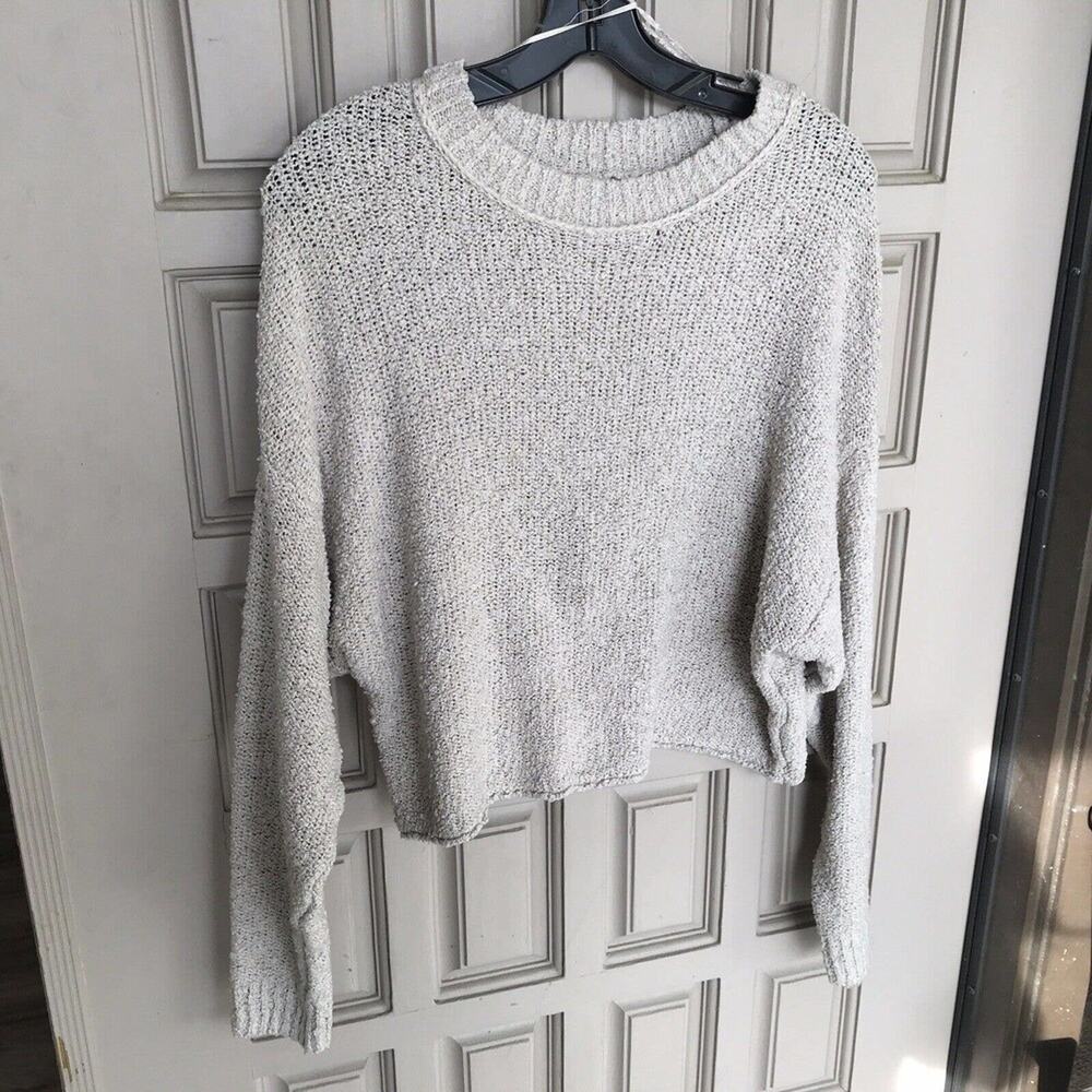 Hippie Rose Sweater SzM Cropped Beige Knit Round Neck Lt Weight Used